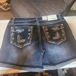 Grace of LA shorts 32